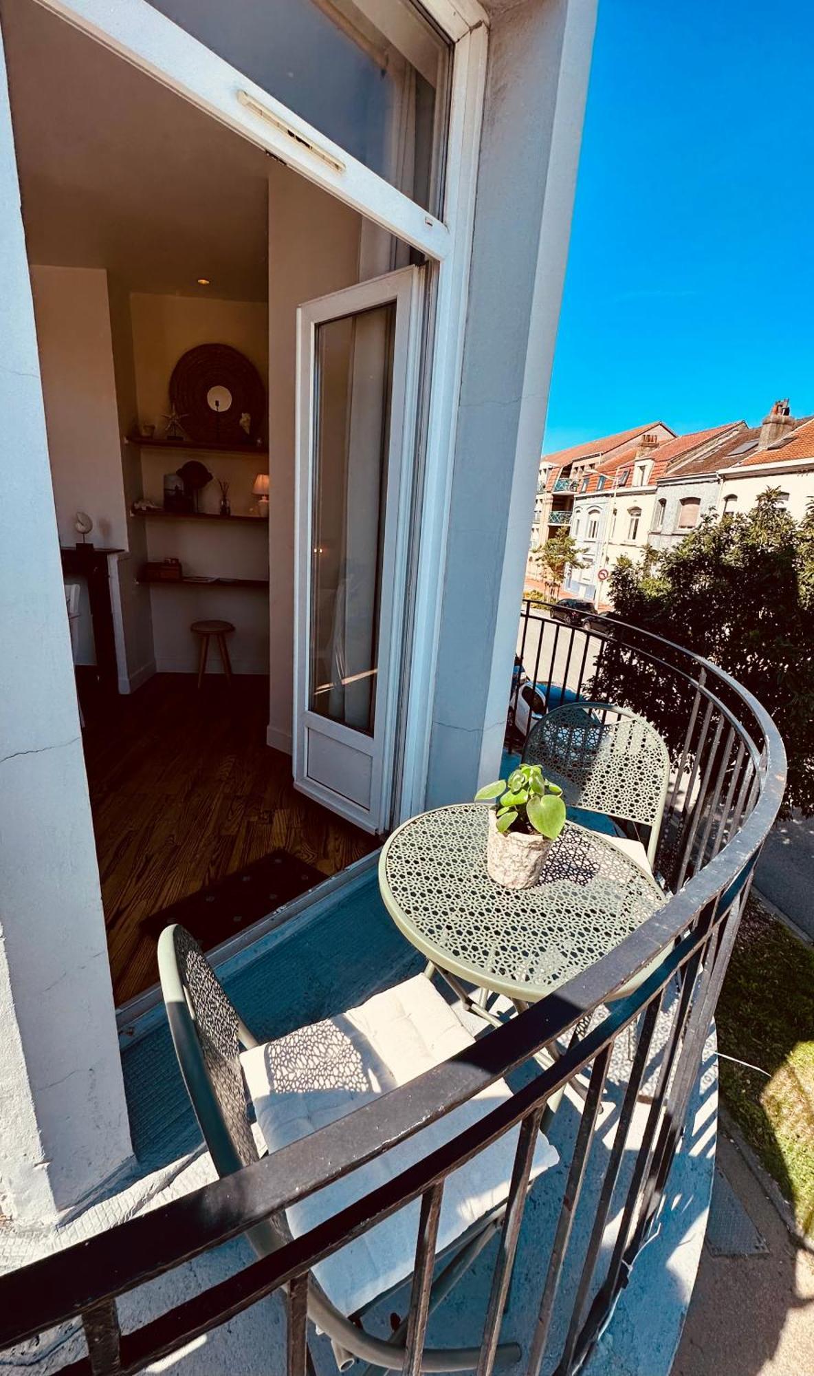 Appartement De Charme Avec Balcon - Le Grand Large 敦刻尔克 外观 照片